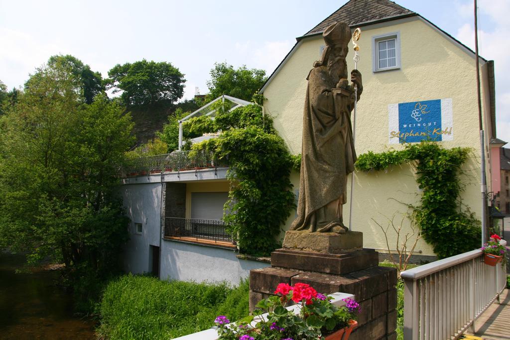 Weingut & Gaestehaus Stephan Kohl Neumagen-Dhron Luaran gambar
